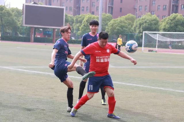 21岁摩洛哥前锋扎比里：为巴萨效力是我的梦想
